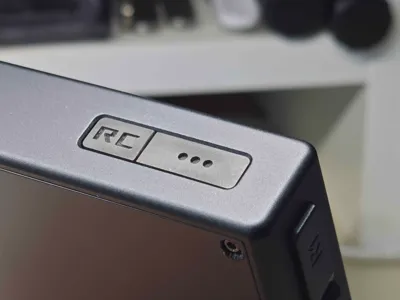 Ayaneo Pocket Micro - RC & Guide Buttons