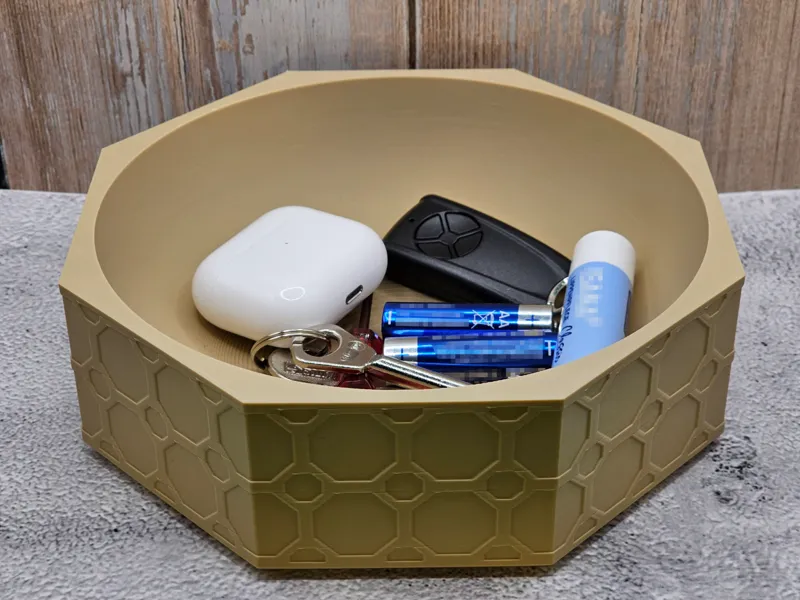 Design Bowl with octagonal patterns