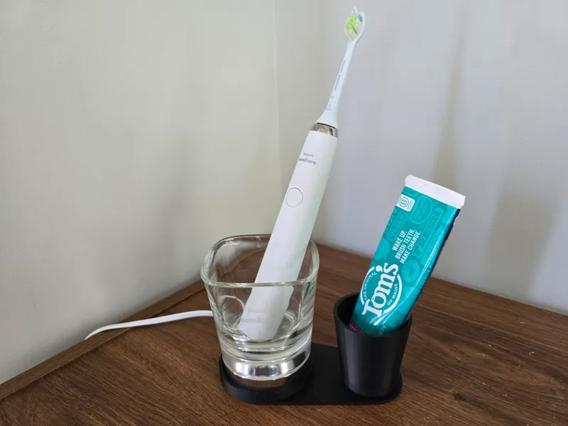 Philips Sonicare DiamondClean toothbrush holder
