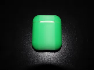 Simple airpods case