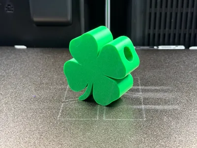 Shamrock, Four-Leaf Clover, Single Pen Holder