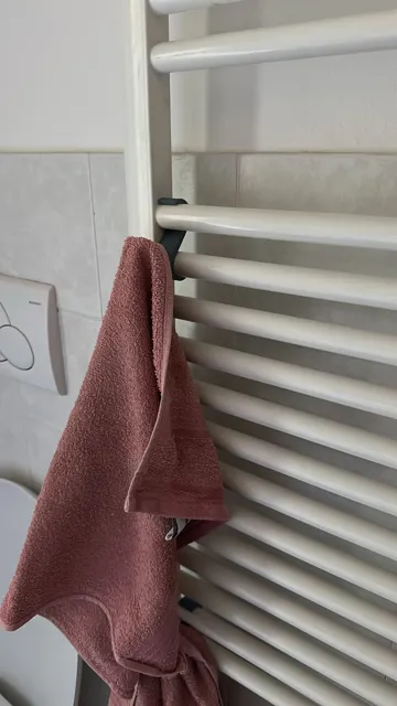Modelo para impresión 3D: Gancio per termosifone a tubi. — vista de referencia 3