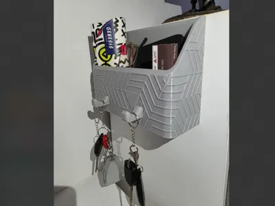 Geometric Wall Organizer with Key Hooks
