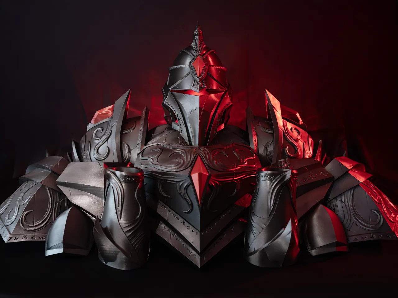 Shadow-Forged, Armor of the Dark Knight - MWH view 2