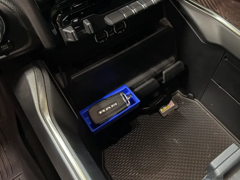 RAM Center Console Accessory Tray - Clip-On