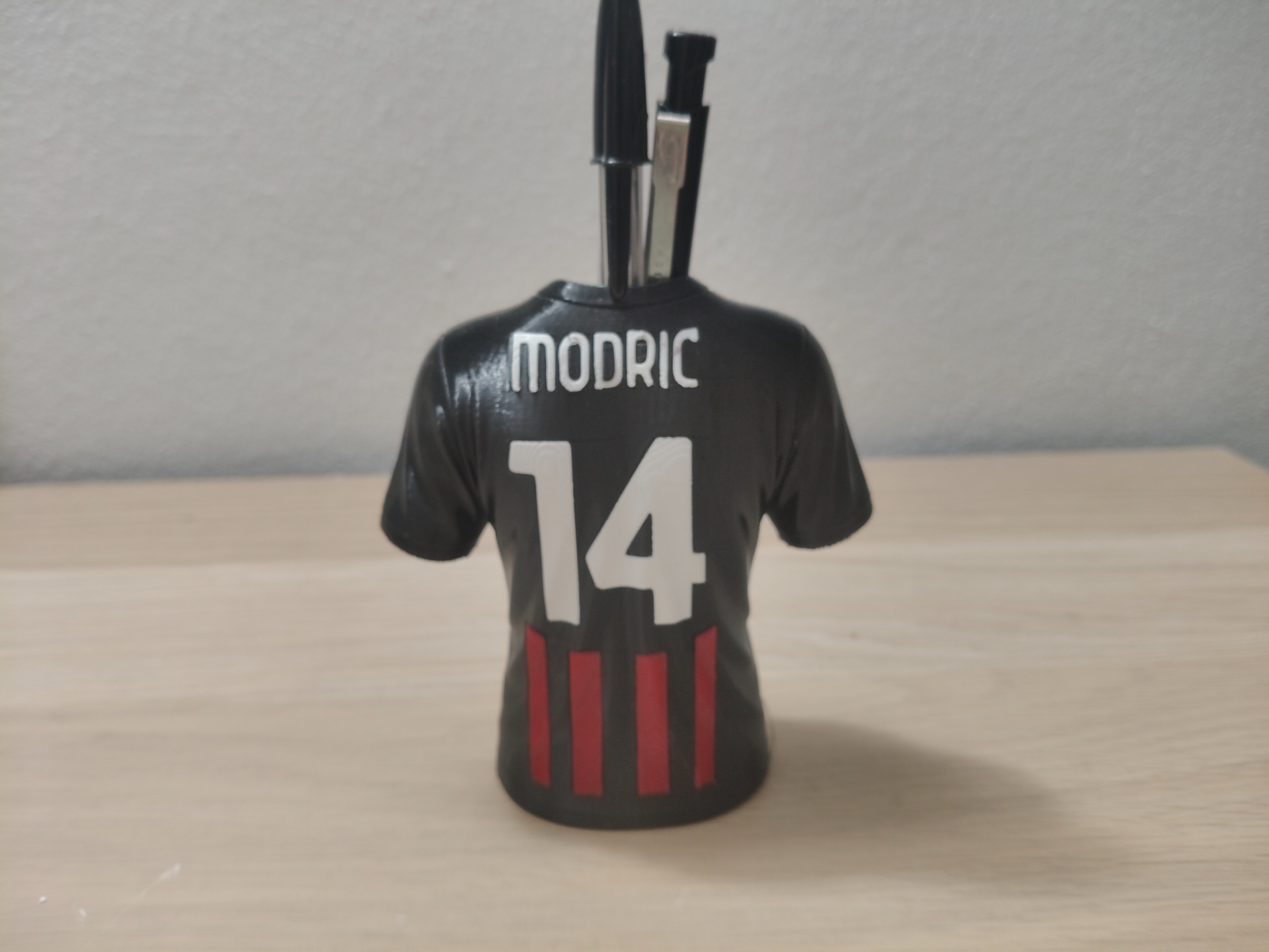 Luka Modrić Jersey Pen Holder AMS or NOAMS 