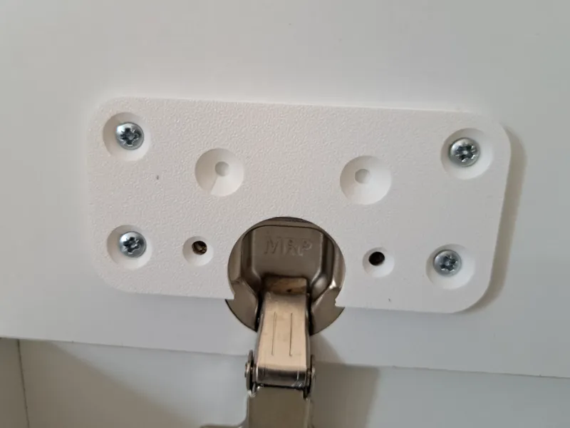 Hinge repair plate 