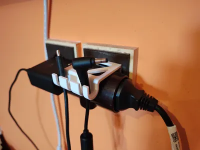 plug cable holder EU