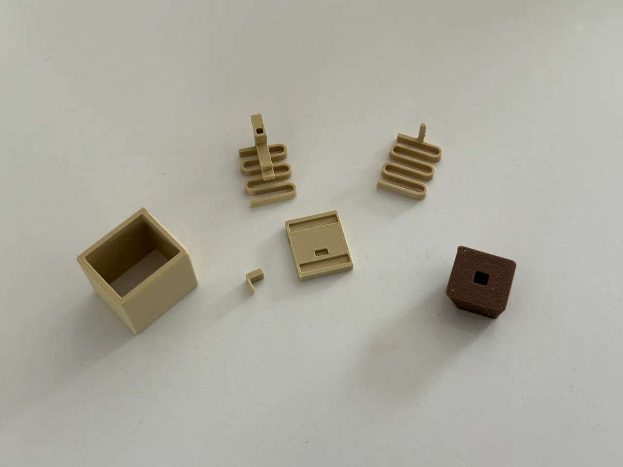 FULLY Printed Clicking Keycap Fidget view 3