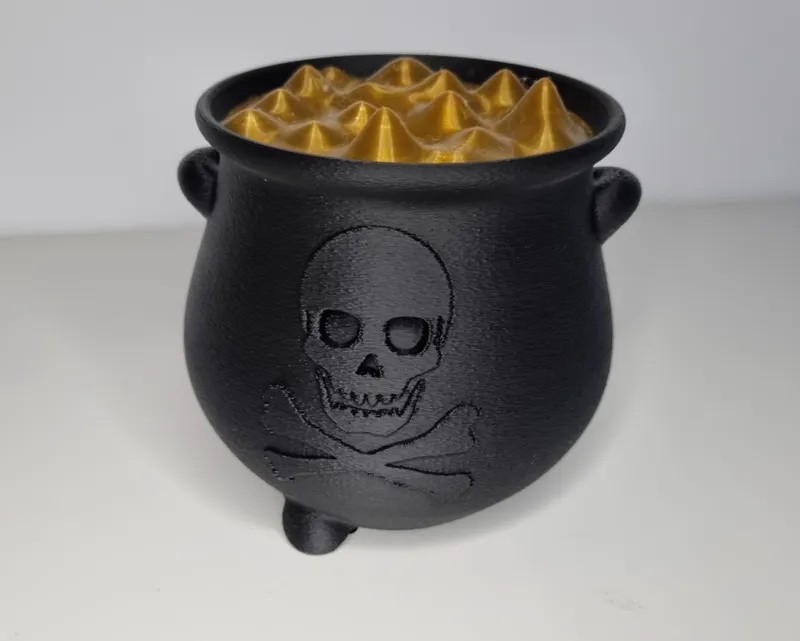 Halloween cauldron lamp