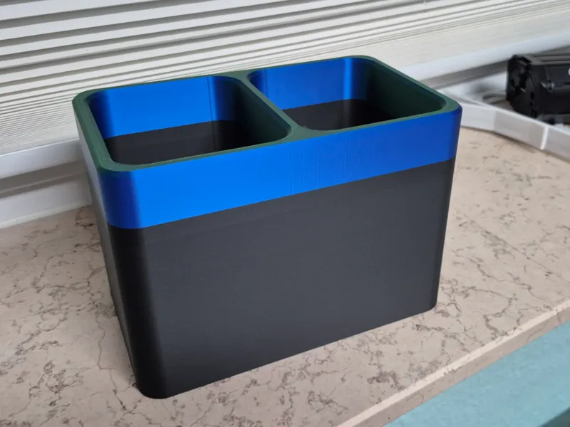 Behälter/Box