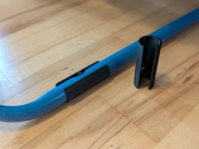 Snap On clothes rack foot for floor protection