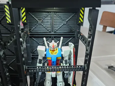 Gundam Hangar LED