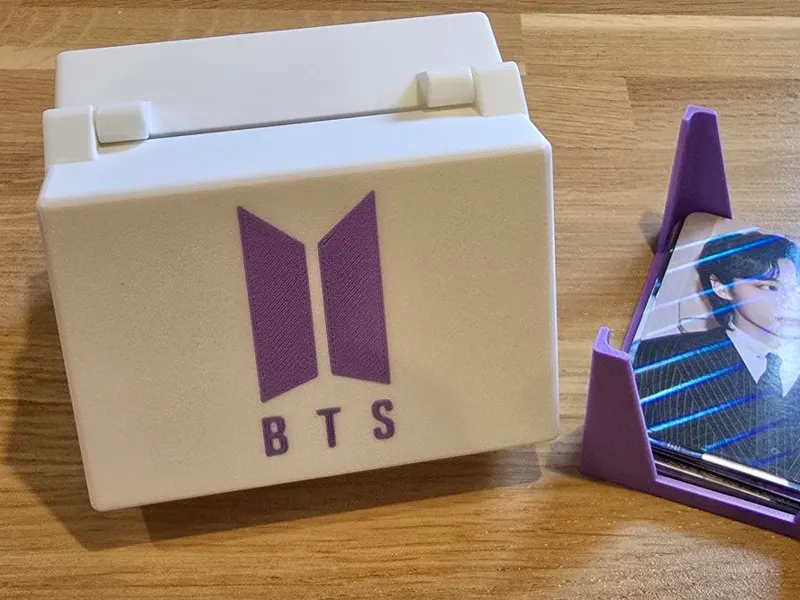 BTS Photocard Box Display Stand  Boîte à Photocard