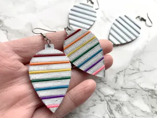 Filament Ornament / Christmas Light Bulb Earring