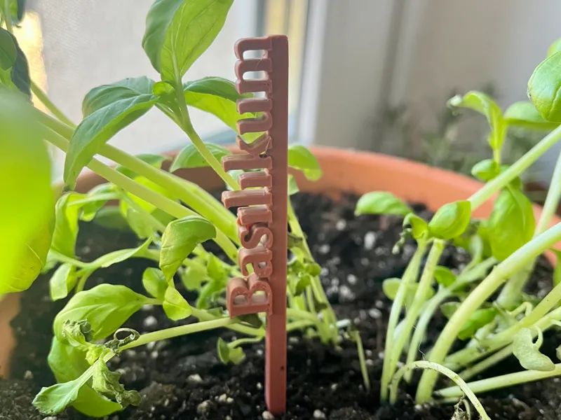 OpenSCAD Plant Labels