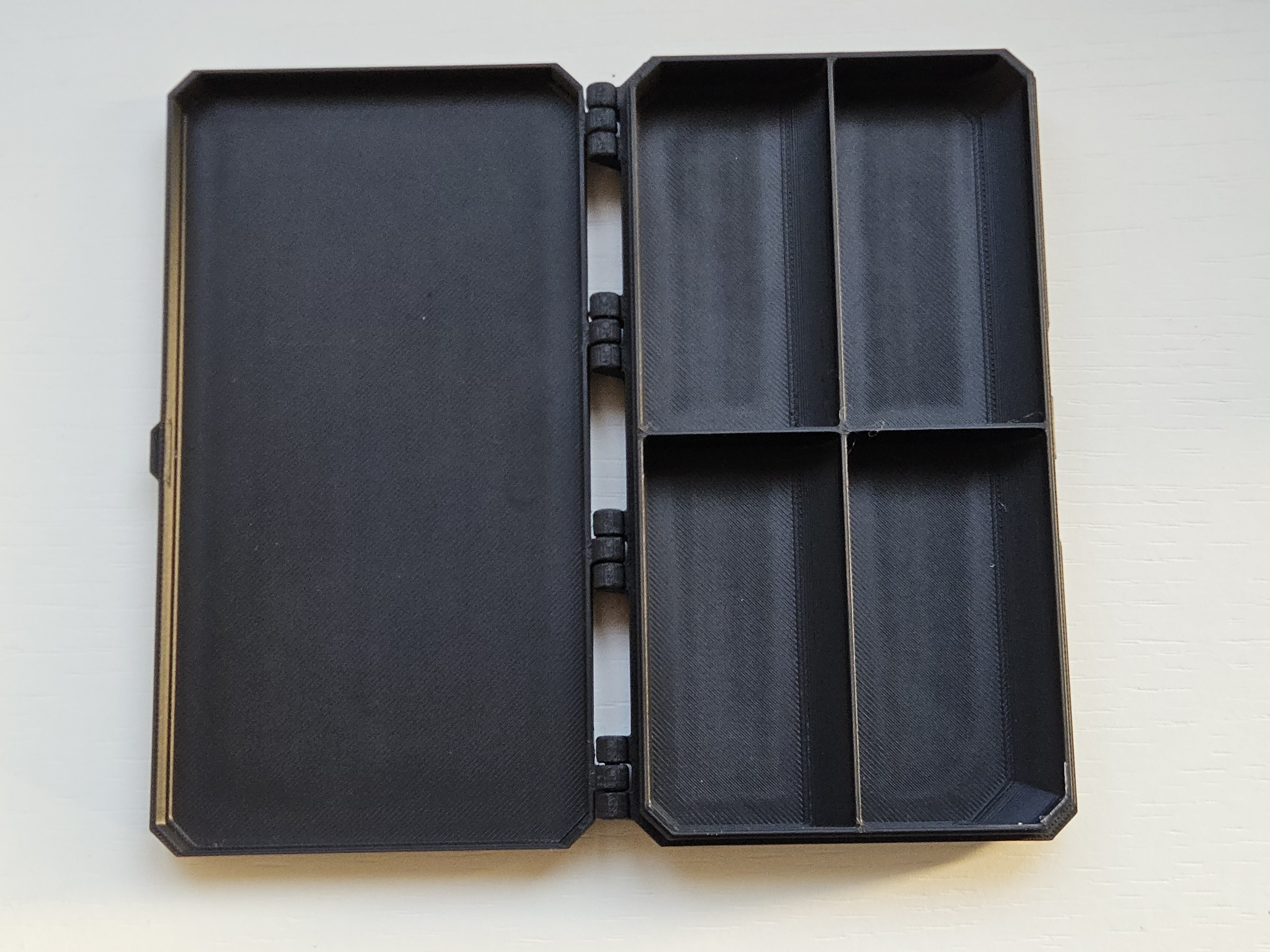 Miniatura 2 do modelo 3D Snap Box: Stackable Print in Place Organizer 
