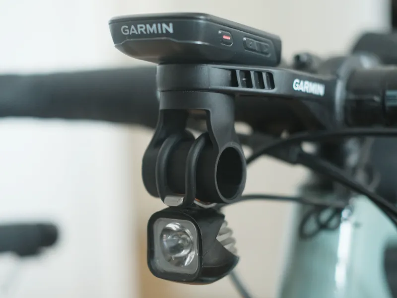 Support Garmin lampe de cintre femelle