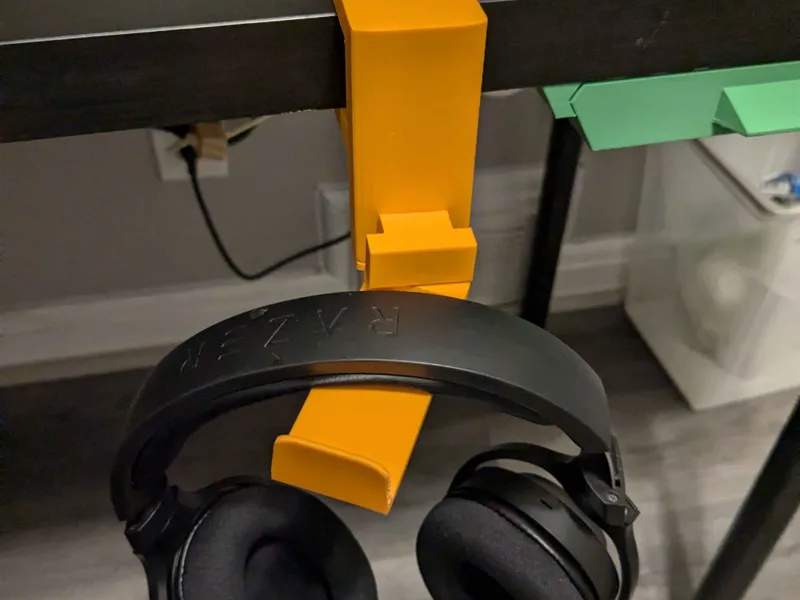Desk hook (Spring mechanism)
