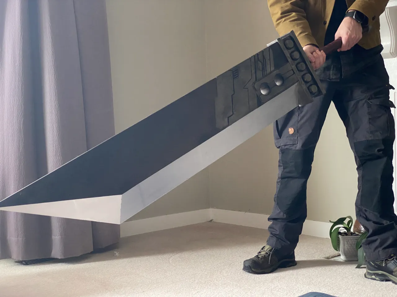 Life Size Buster Sword from Final Fantasy VII view 3