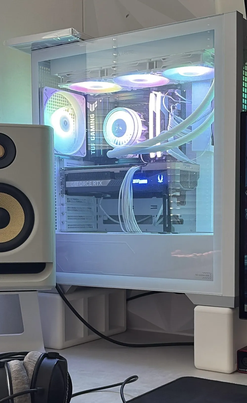 Big PC Stand - Free 3D Print Model - MakerWorld