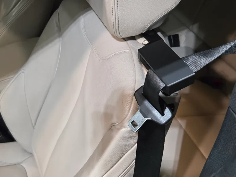 BMW 2 Series F22 Seat Belt Holder