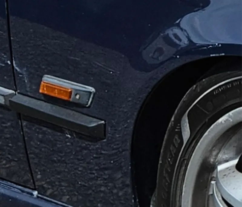 BMW E36 WING TRIM LHS