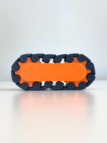 Objeto manipulable: Tread Roller Fidget Toy — vista de referencia 2
