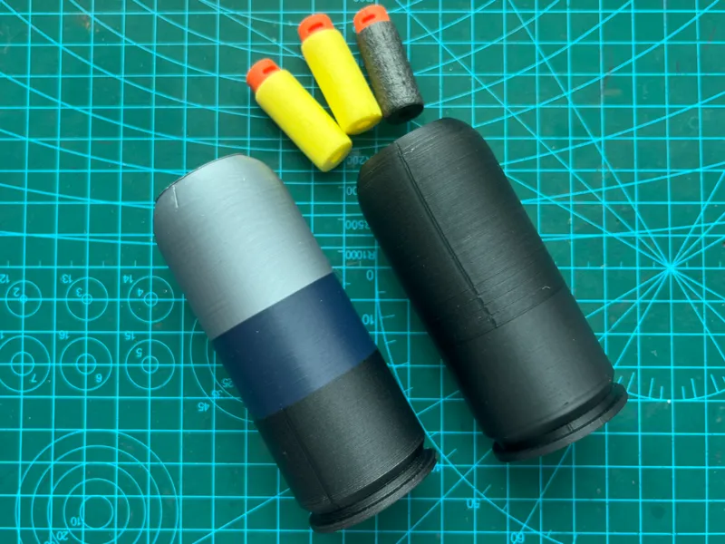 可以发射软弹的40mm玩具弹簧动力榴弹