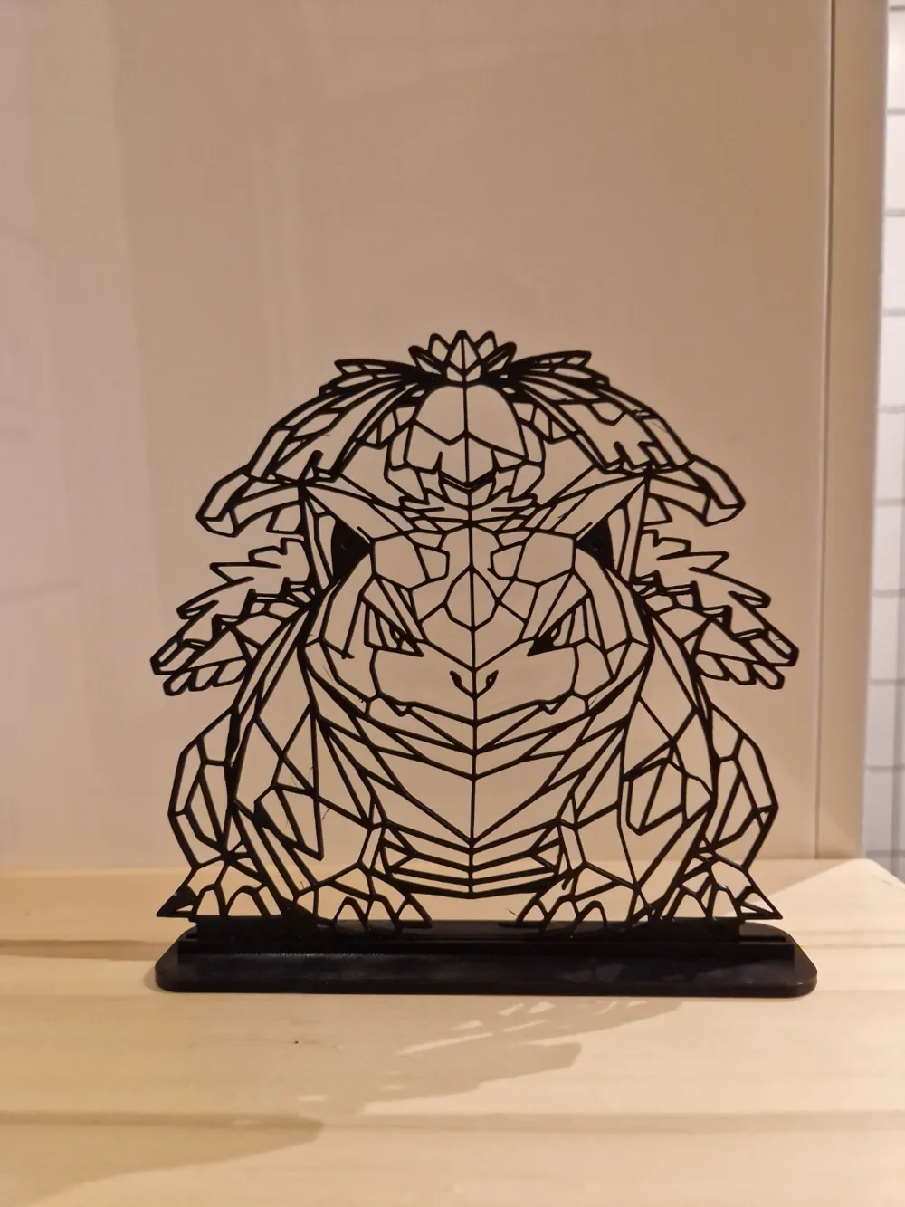 Geometric Low Poly Venusaur Pokémon by 3D Print Wolf - MakerWorld