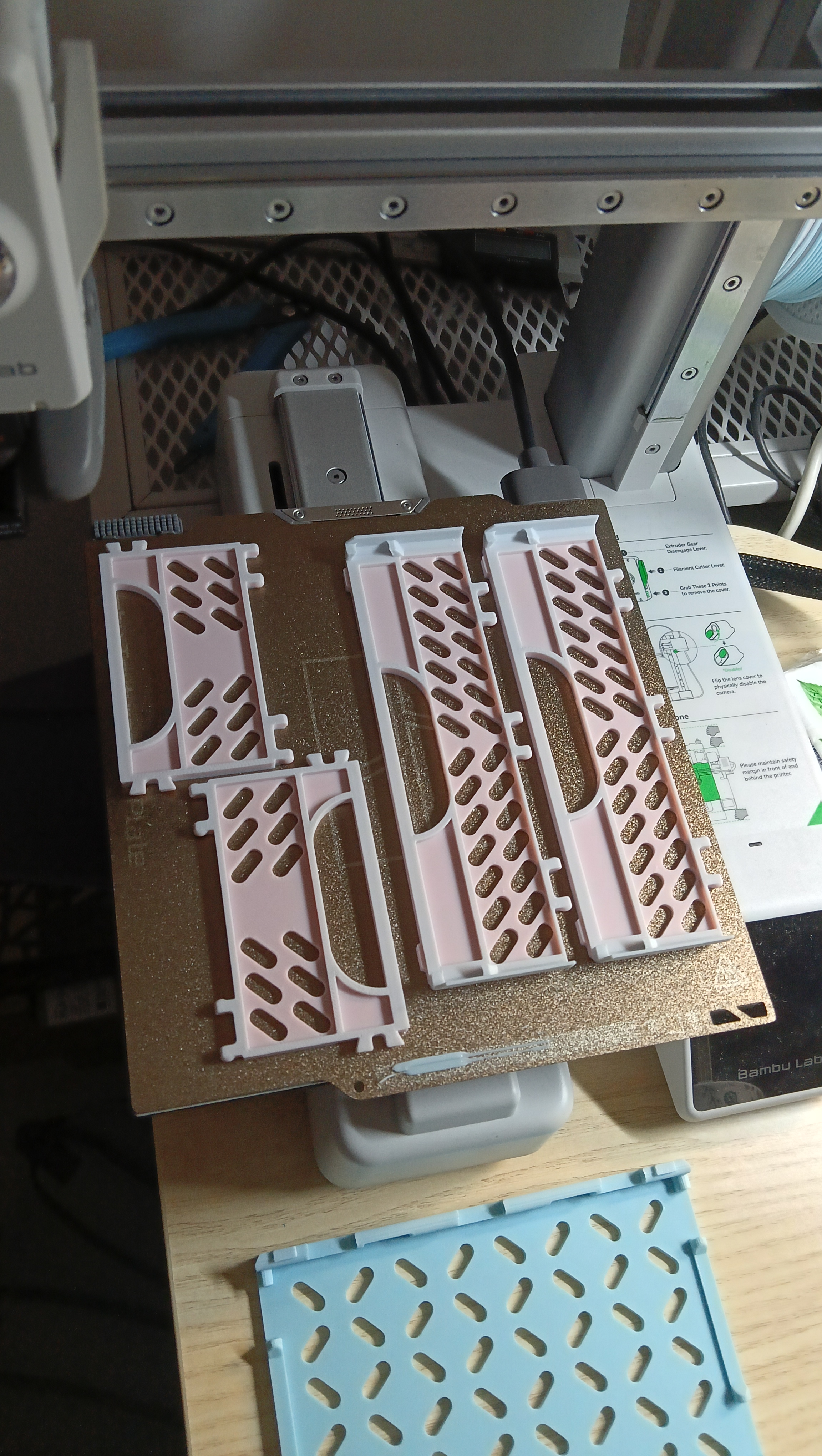 Miniatura 10 do modelo 3D Foldable and stackable Crate