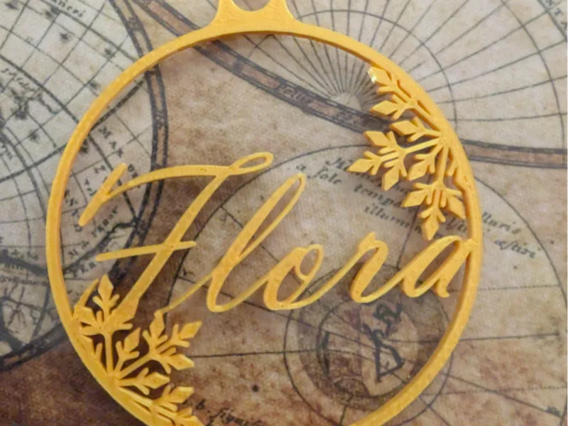 Boule de Noël personnalisé "Flora"