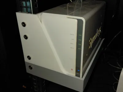 Rack mount Diskstation DS216j