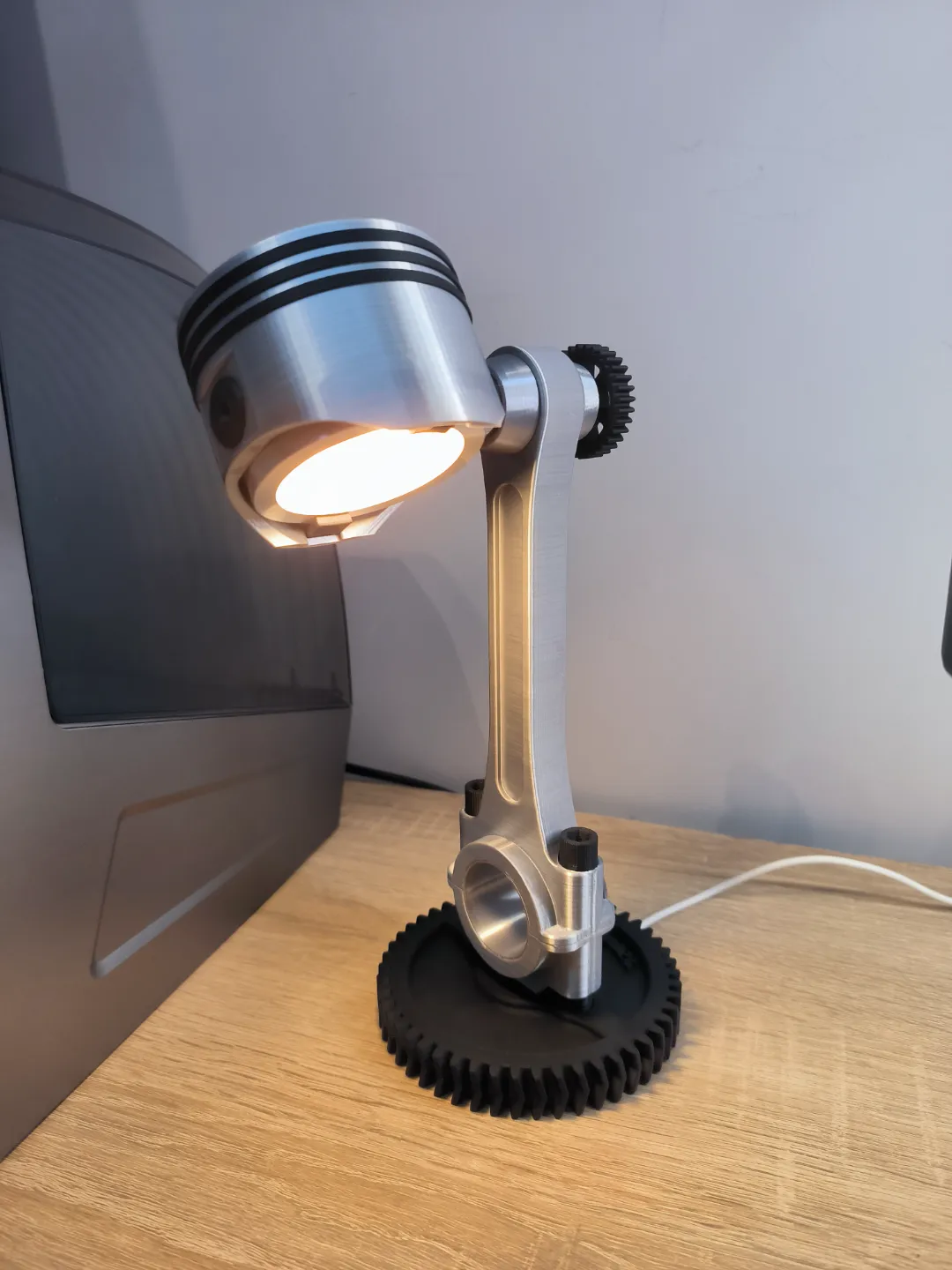 Engine Piston Lamp (LED Lamp Kit-001) view 2
