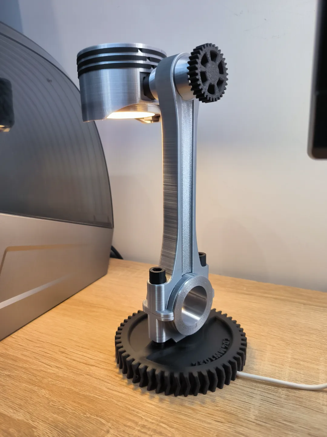 Engine Piston Lamp (LED Lamp Kit-001) view 3