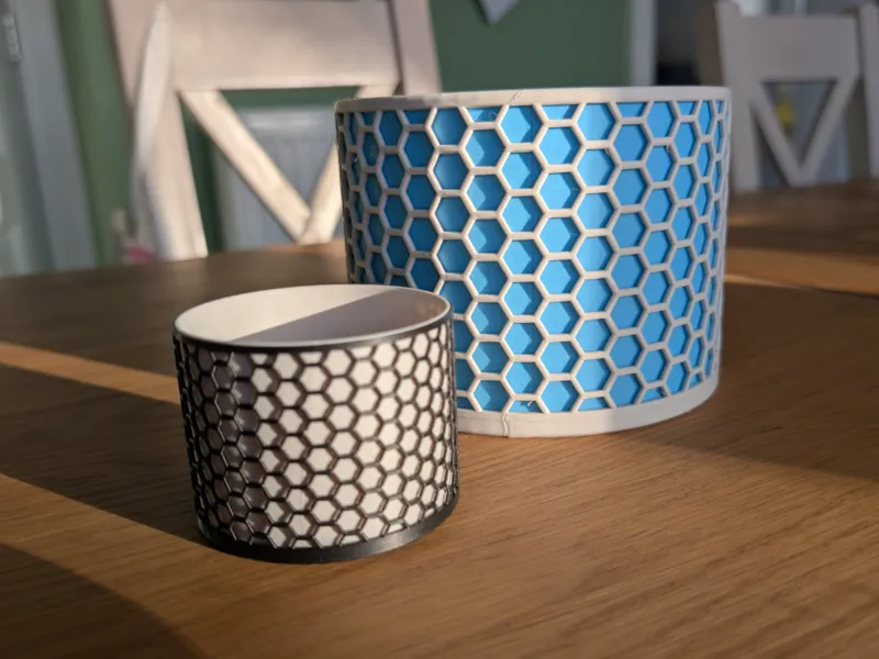 The Mini Two-Tone Hexagon: Stylish 62mm Mini Pot