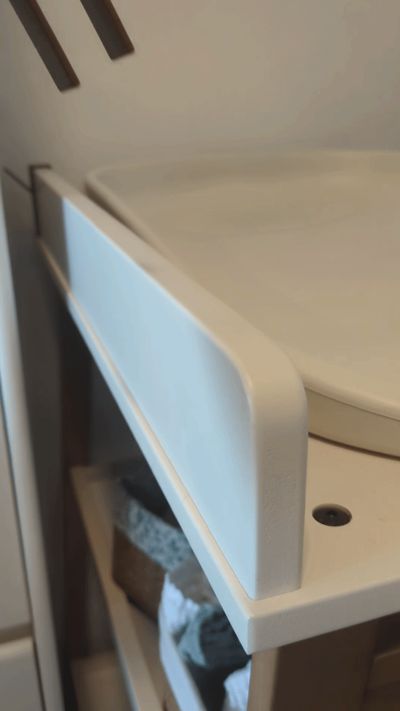 Changing Table Hook Clip — Tool-Free, Snap-Fit