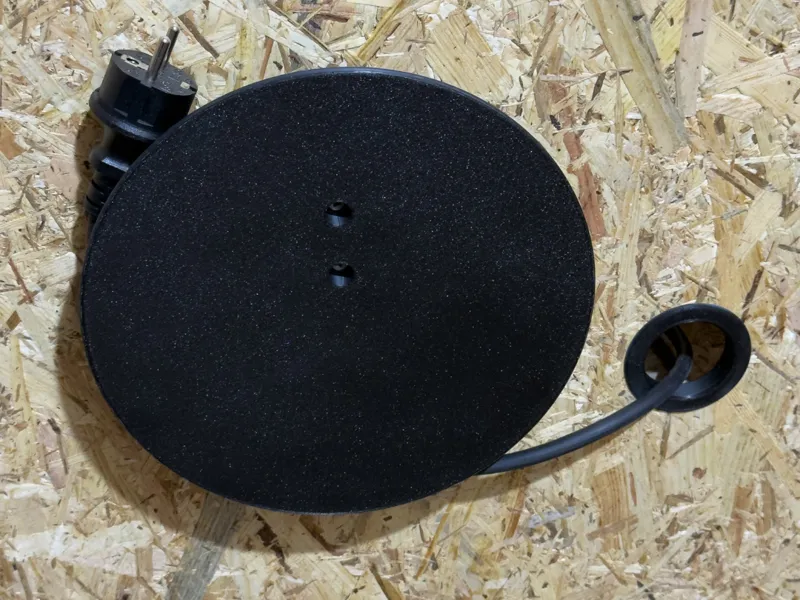 Einfacher Kabelhalter / Simple Cable Holder
