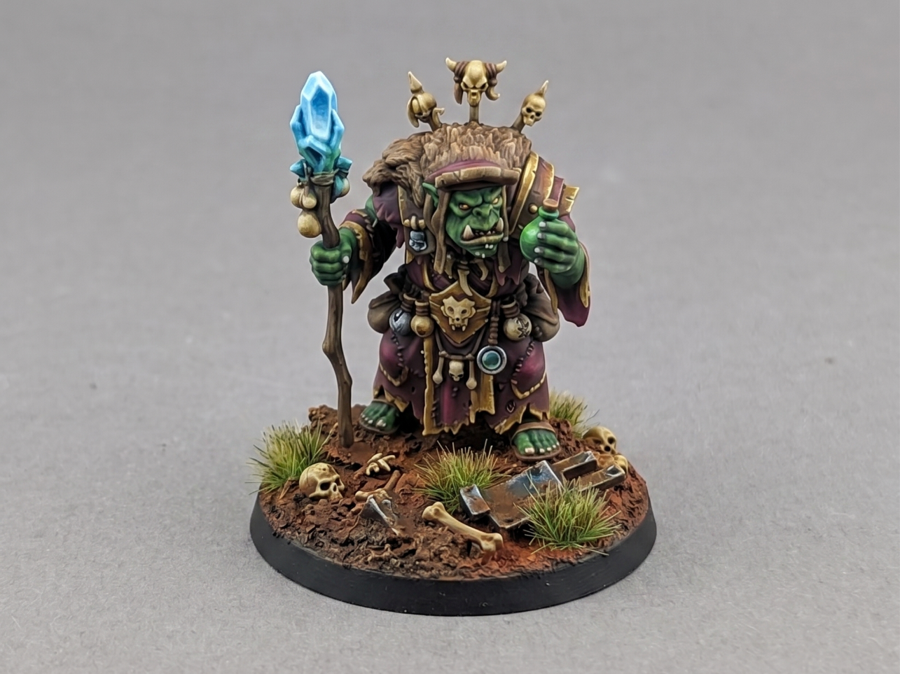 Emerald Crystal Alchemist