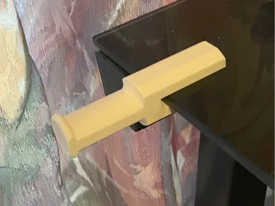 Headphone holder for glass table