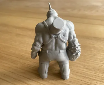 Pieza para disfraz o exhibición: Grimdark Trench Crusade Plague Ogre — vista de referencia 5