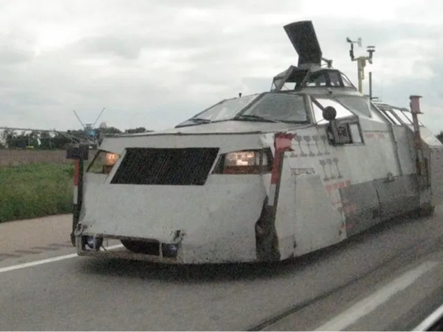 TIV1 not deployable and glue
