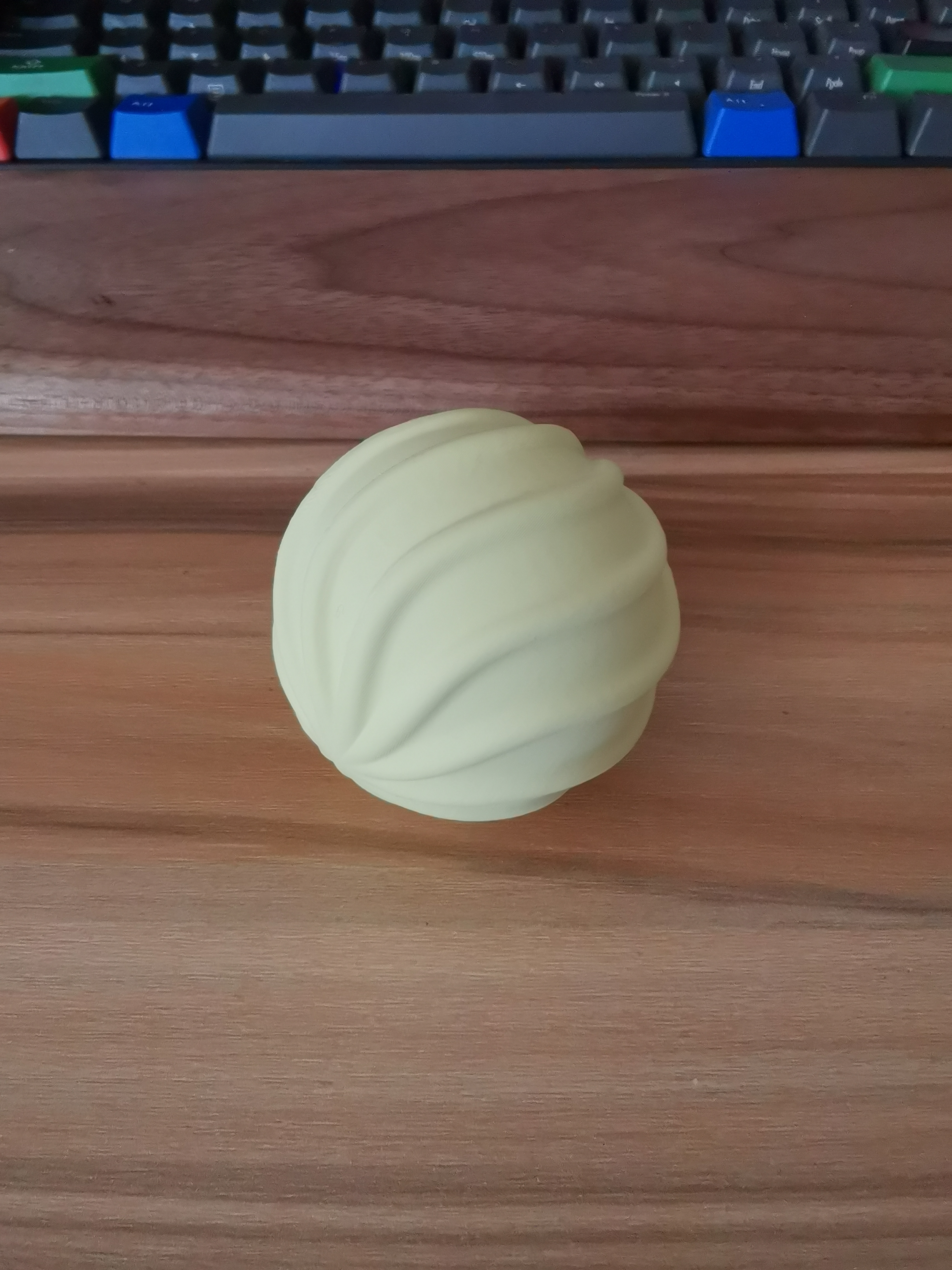 Miniatura 2 do modelo 3D 按摩球两款