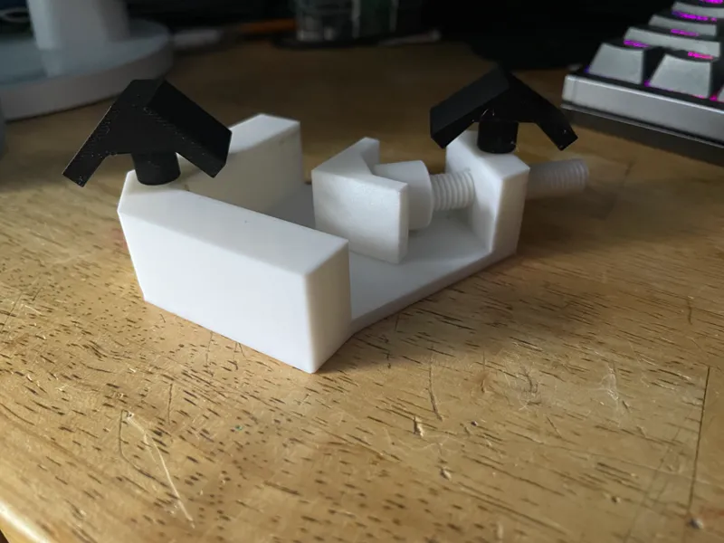 Corner Clamp Hot Swap Tips