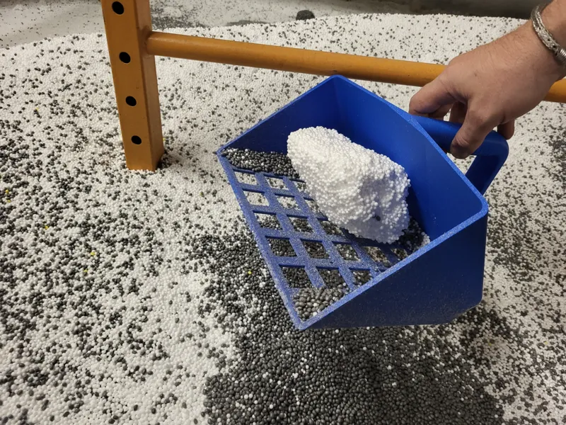 Sifting Scoop