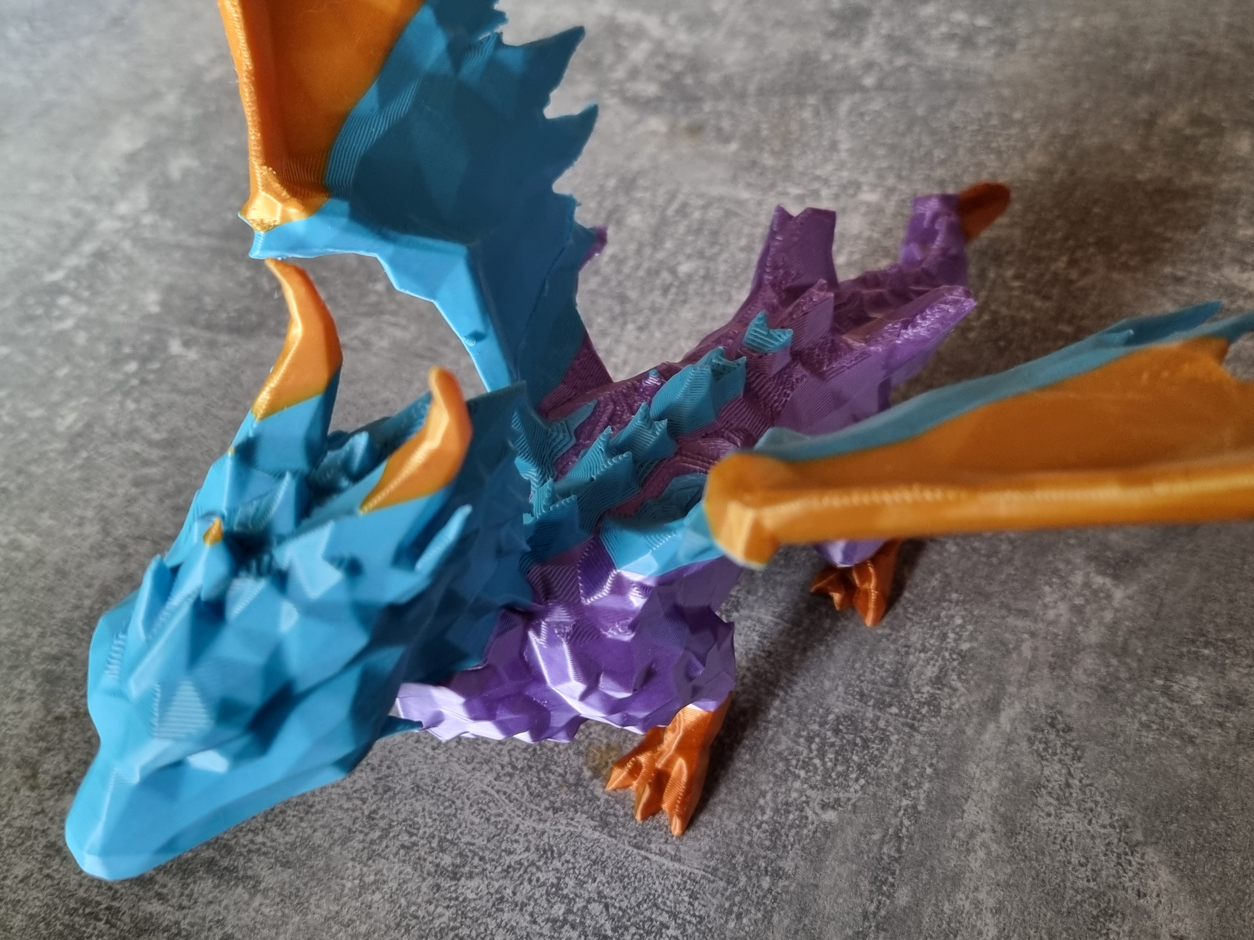 Miniatura 2 do modelo 3D Crystal dragon