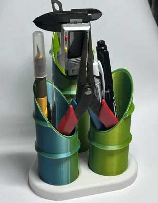 Japanese New Year's pine decoration Pen stand