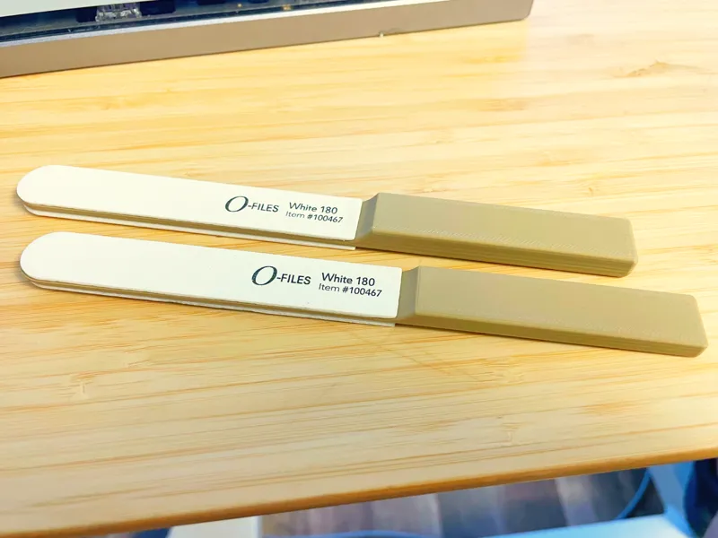 O-File Refillable Hand / Nail Filing Handle Stick