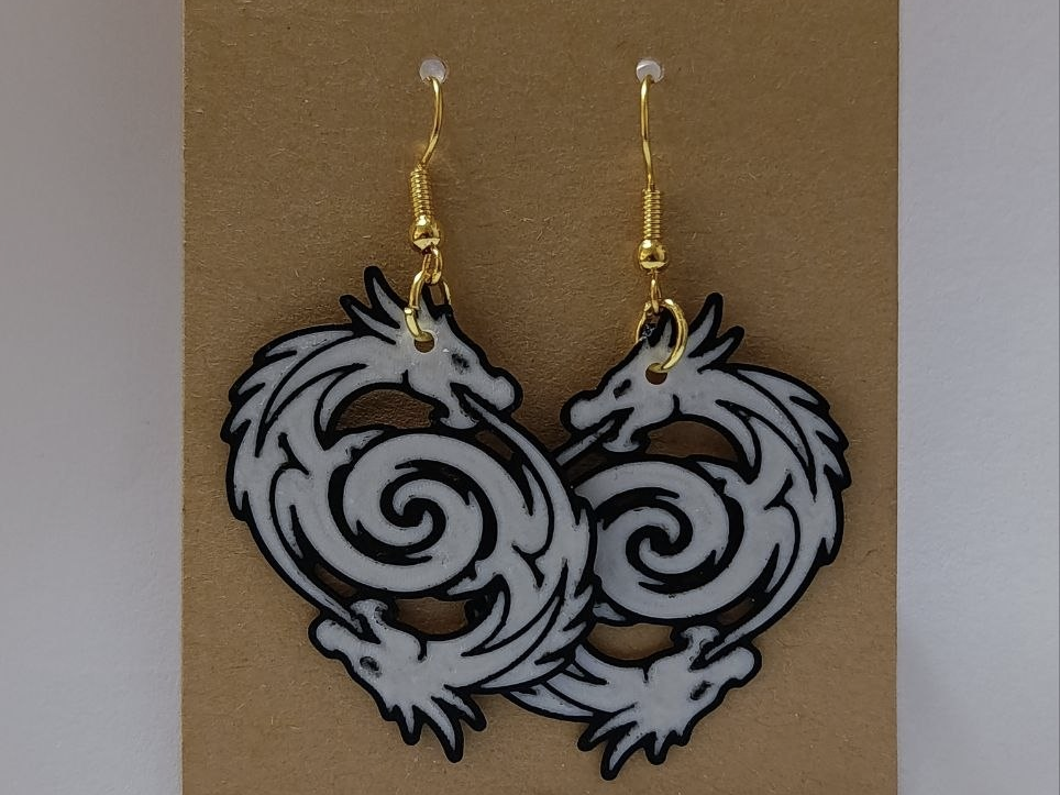 Pendientes de Dragones Entrelazados