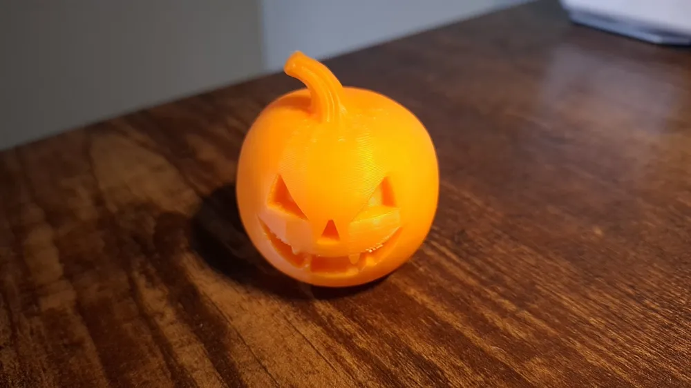 Cute little halloween pumpkin - Free 3D Print Model - MakerWorld